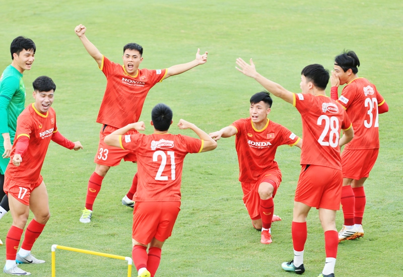 Trận đấu giữa đội tuyển Úc - Việt Nam diễn ra ở sân Mỹ Đình