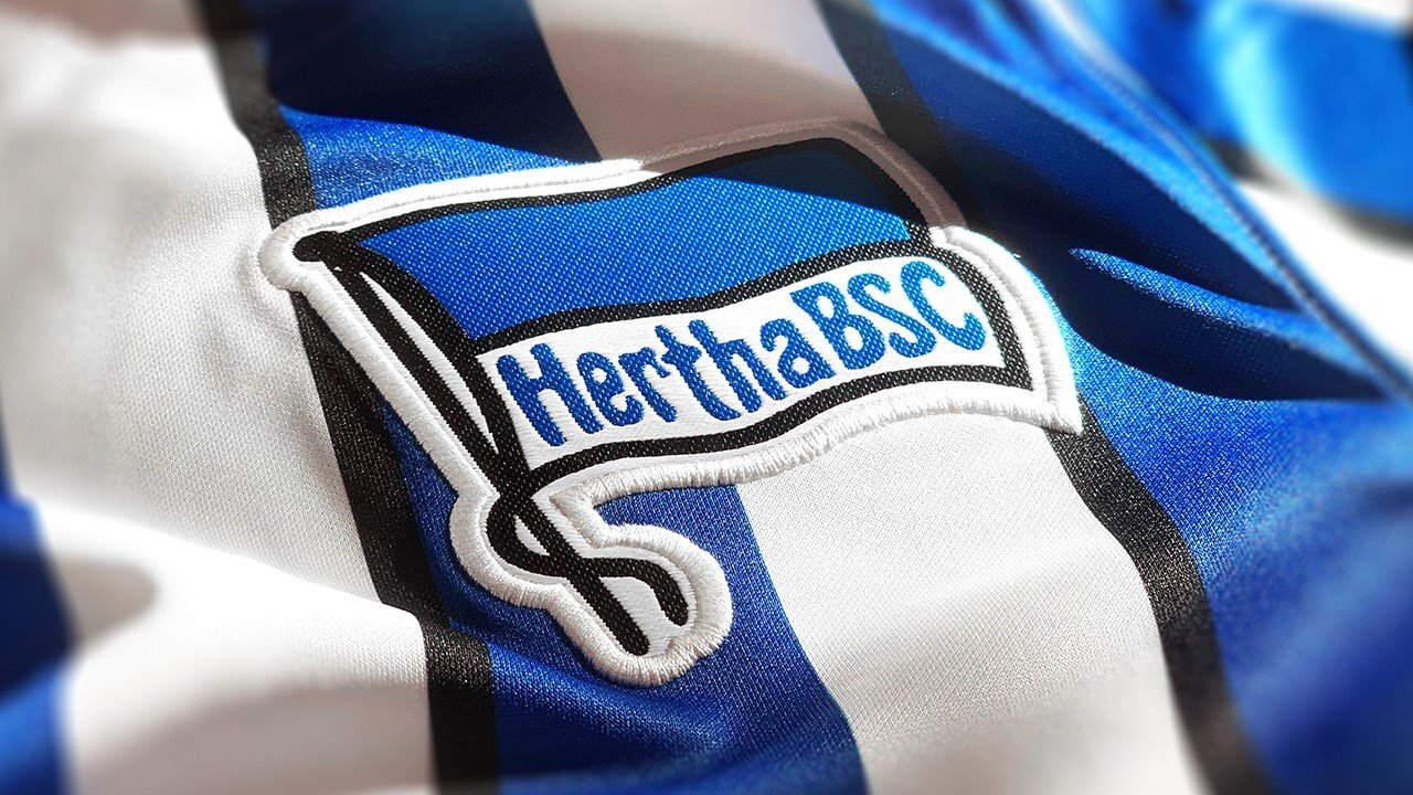 Hertha Berlin khởi động giải Bundesliga với thành tích không thể tệ hơn