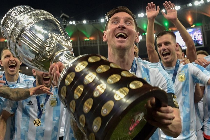 Messi cùng ĐT Argentina vô địch Copa America 2021