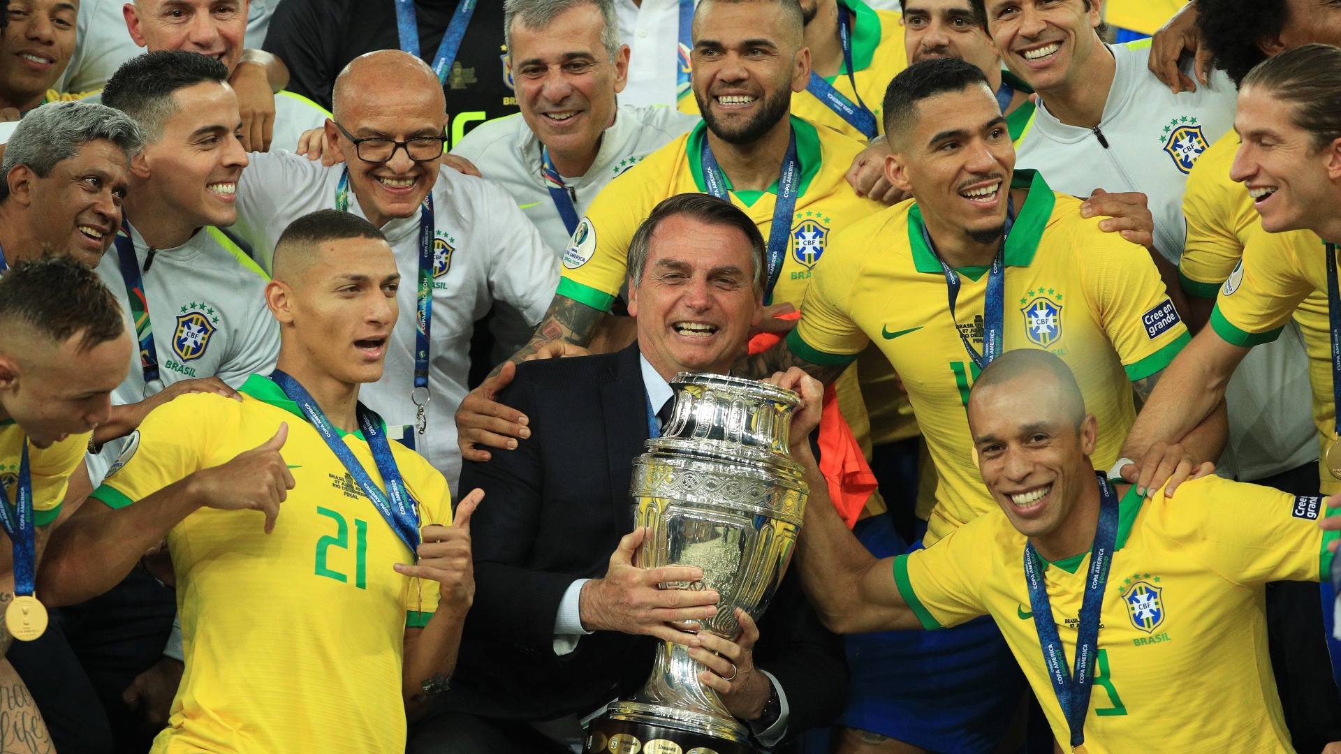 Brazil thông báo dự Copa America ngay sau khi chỉ tịch LĐBĐ bị đuổi
