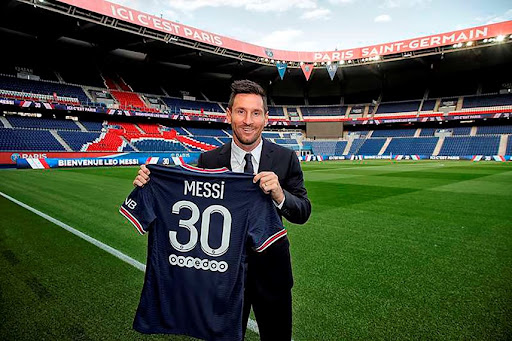 Messi vừa ra mắt trong màu áo PSG, lựa chọn số đeo ai cũng bất ngờ